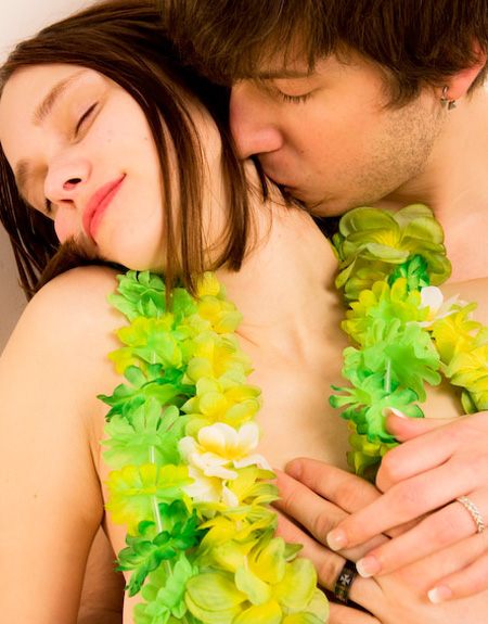 Couple kissing photo 1